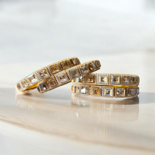 Royal Gold Kundan Bangles – Square-Cut Stone